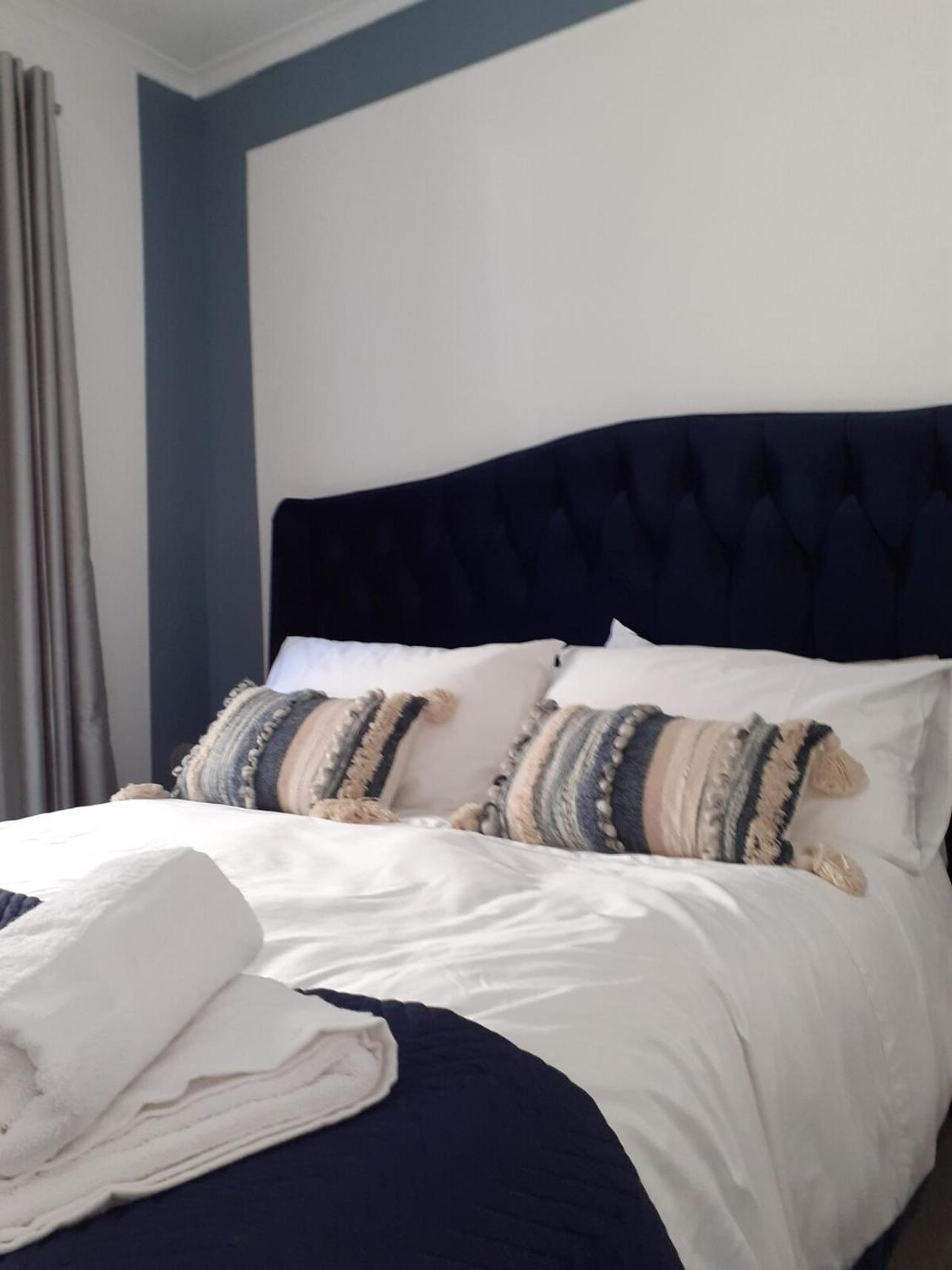 Cozy Market Town Getaway In Bridgend - Happy Days Holiday home Bridgend (Wales)
